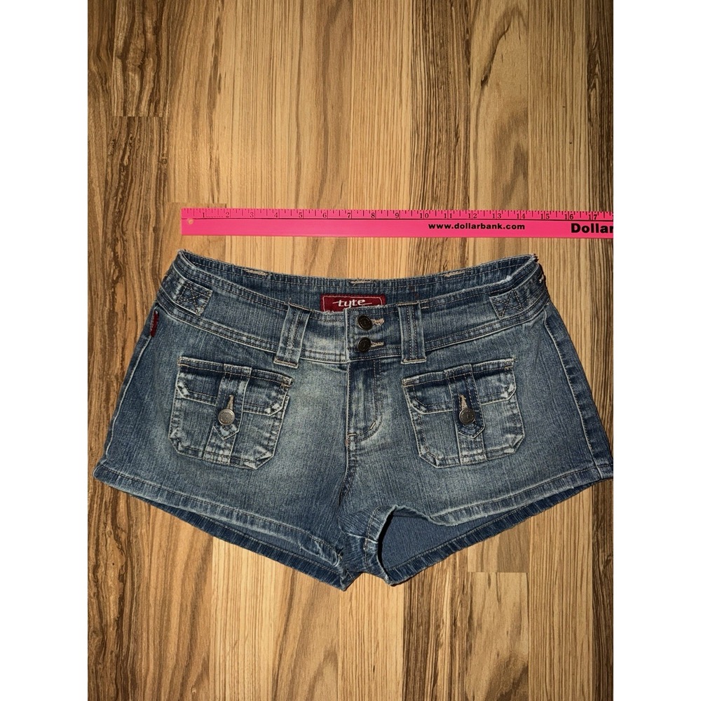 Tyte Y2K Juniors Sz 7 VTG Jean Shorts Denim Pockets Buttons Low Rise